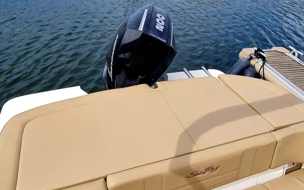 slider 8 Sea Ray 210 SPX OB
