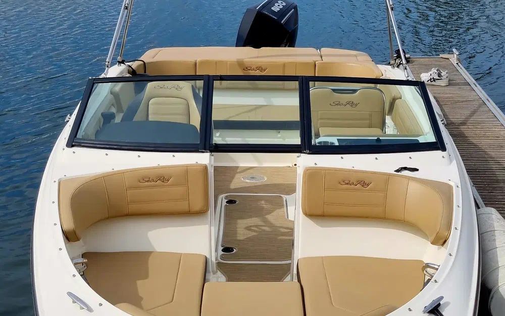 slider 6 Sea Ray 210 SPX OB