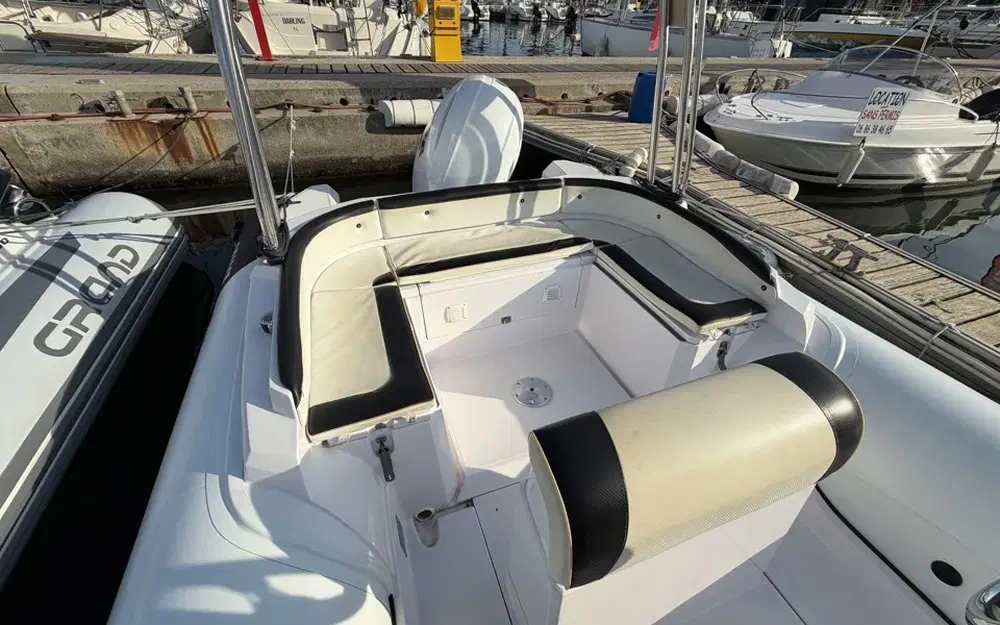 slider 13 Selva D 650 Family