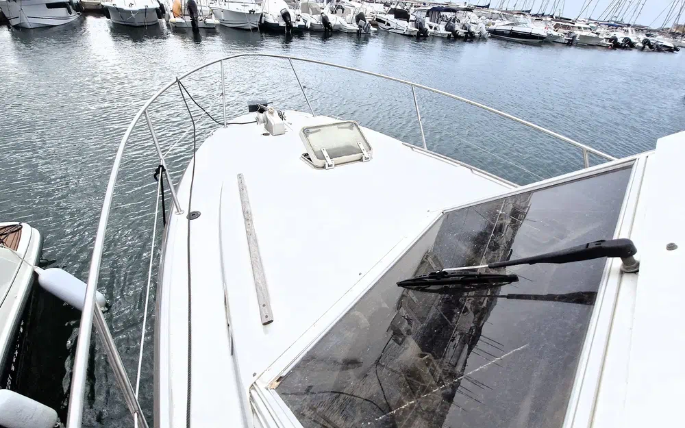 slider 1 Beneteau Antares 800