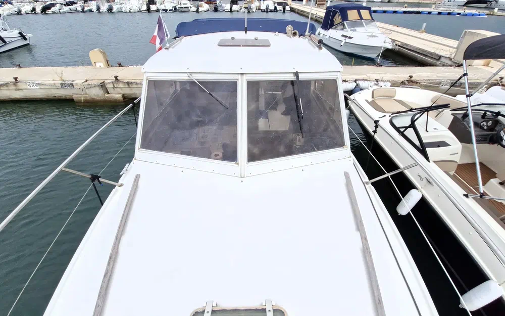 slider 2 Beneteau Antares 800