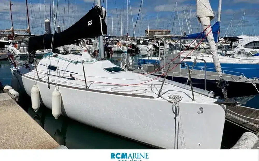slider 0 Beneteau First 27.7