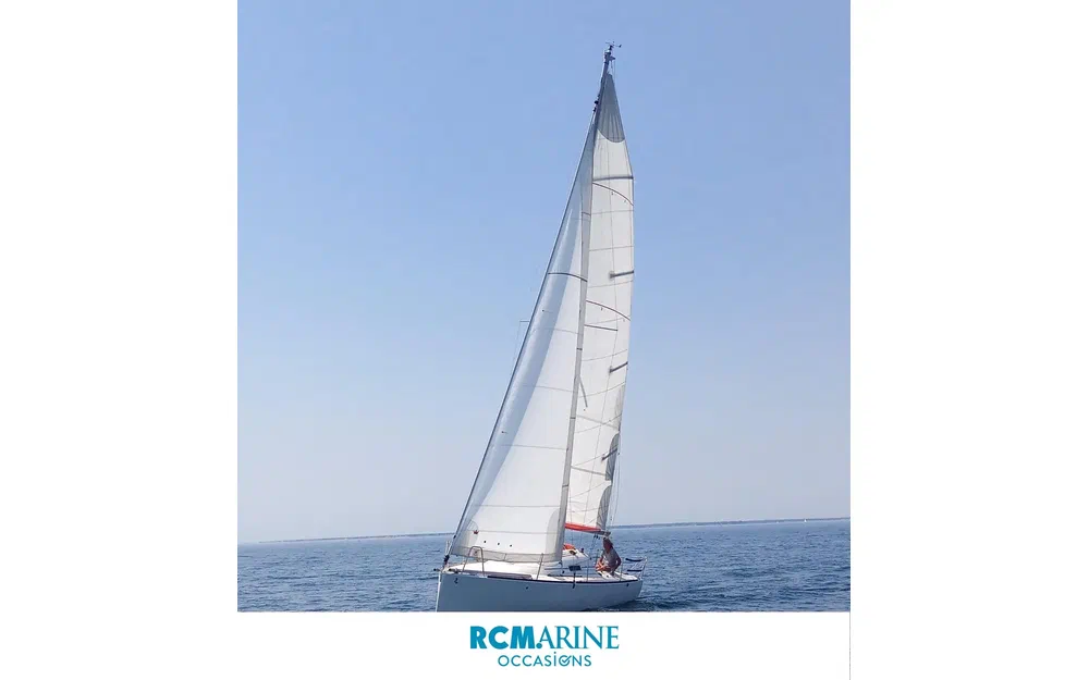 slider 10 Beneteau First 27.7