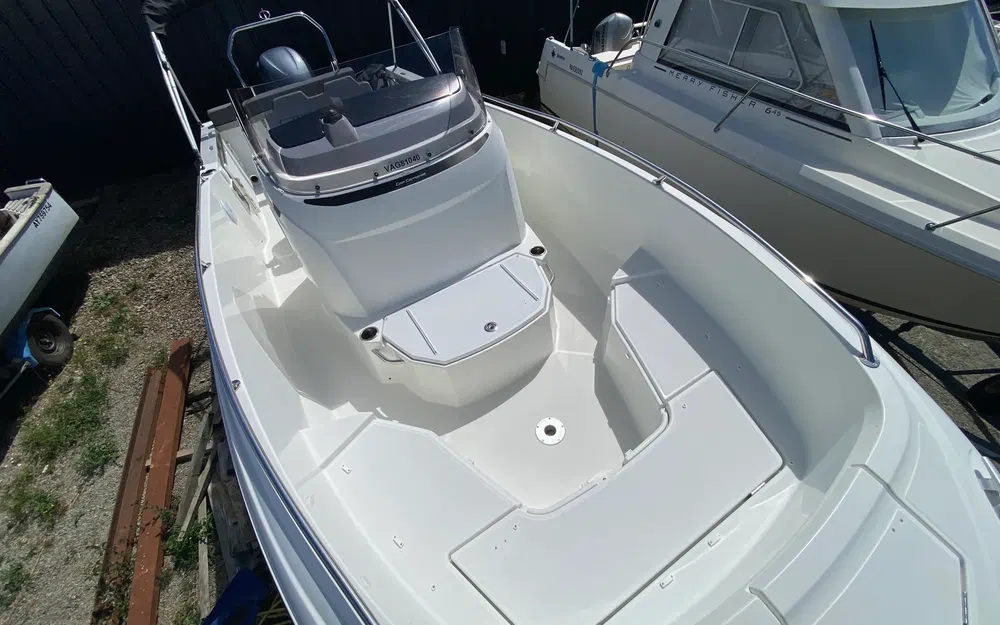 slider 18 Jeanneau CAP CAMARAT 7.5 CC SERIE 3