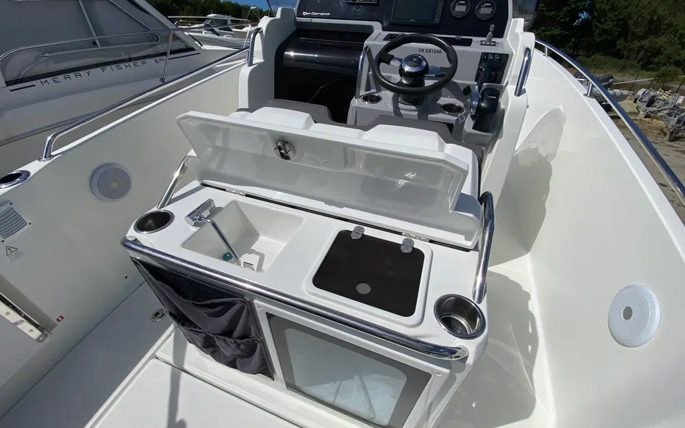 slider 22 Jeanneau CAP CAMARAT 7.5 CC SERIE 3