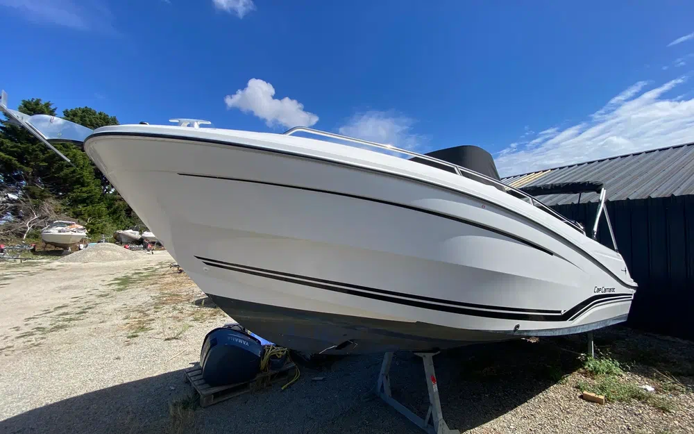 slider 1 Jeanneau CAP CAMARAT 7.5 CC SERIE 3