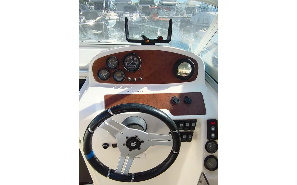 slider 17 Jeanneau Leader 705