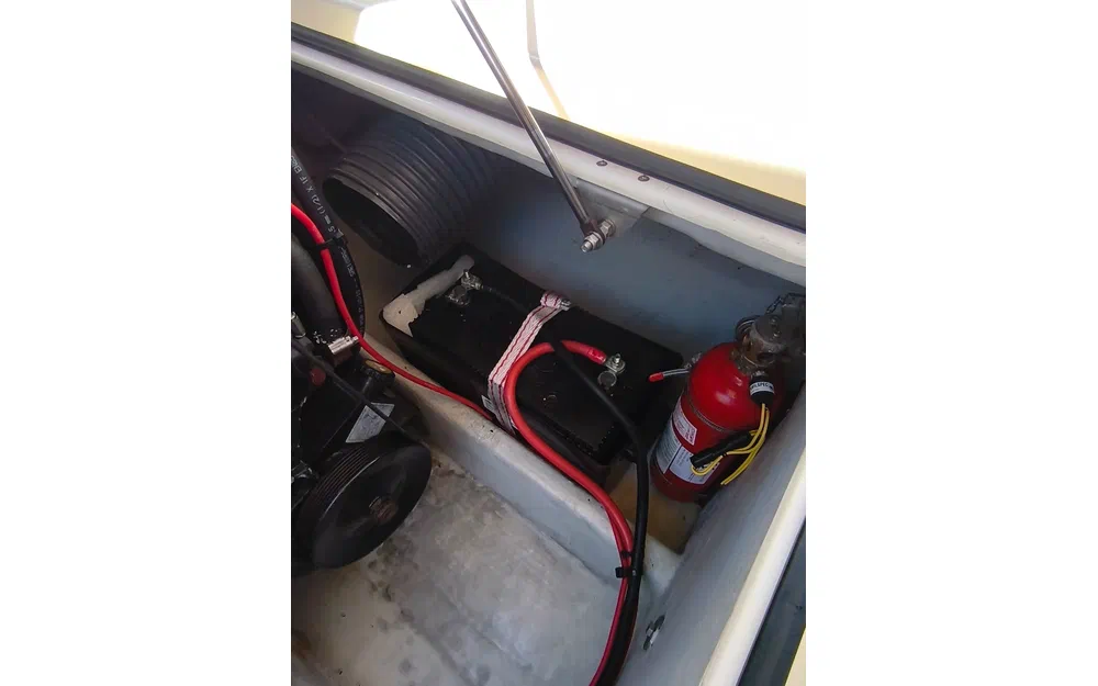 slider 28 Jeanneau Leader 705