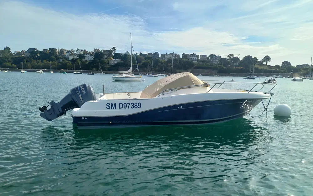 slider 3 Jeanneau Cap Camarat 755 WA