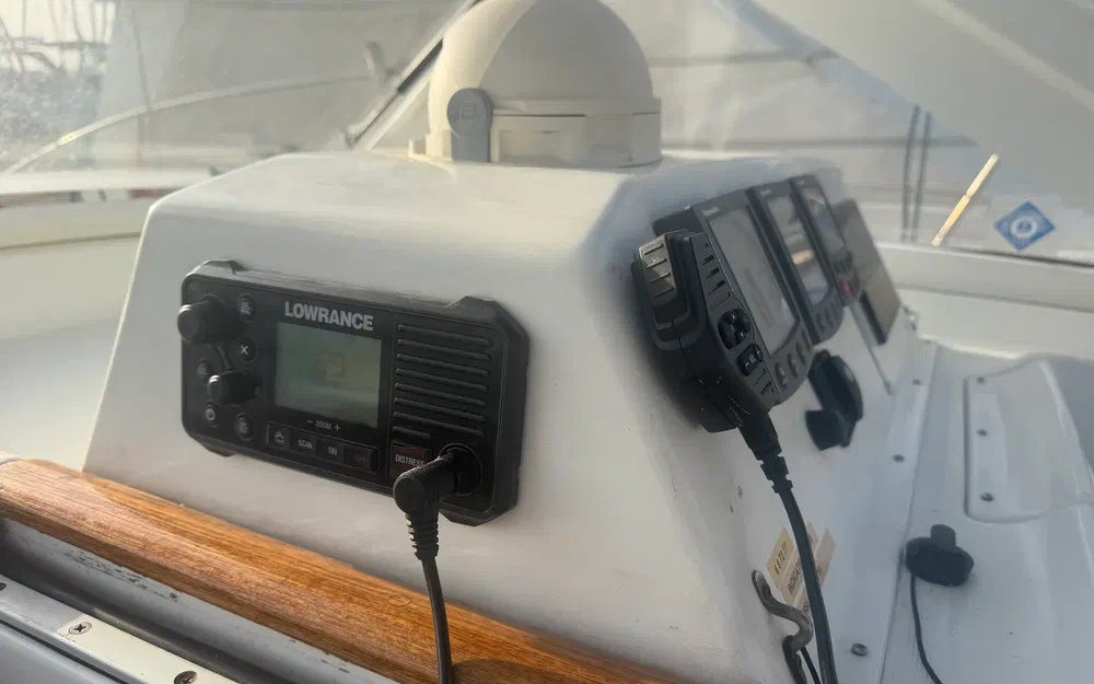 slider 11 Beneteau Oceanis 42 CC