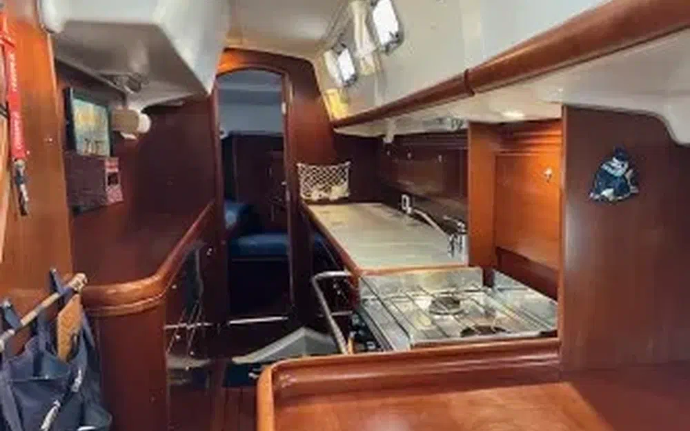 slider 15 Beneteau Oceanis 42 CC
