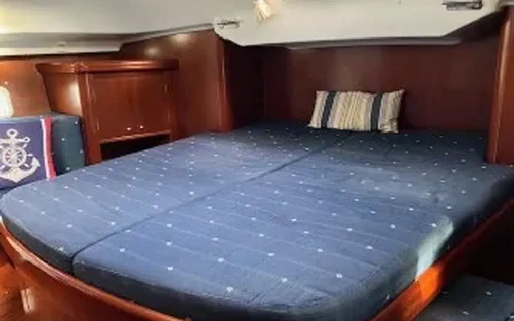 slider 17 Beneteau Oceanis 42 CC