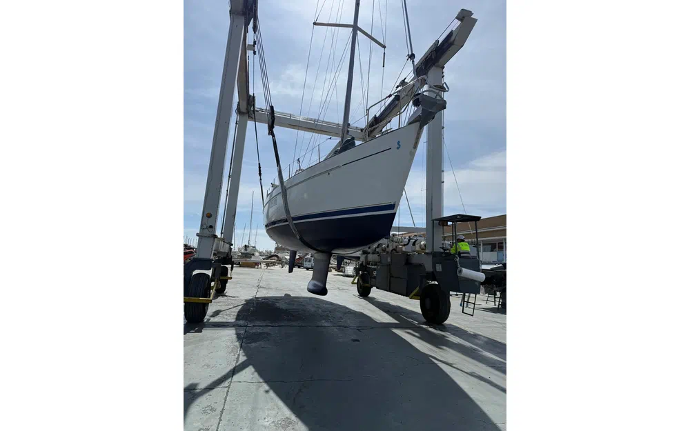slider 26 Beneteau Oceanis 42 CC