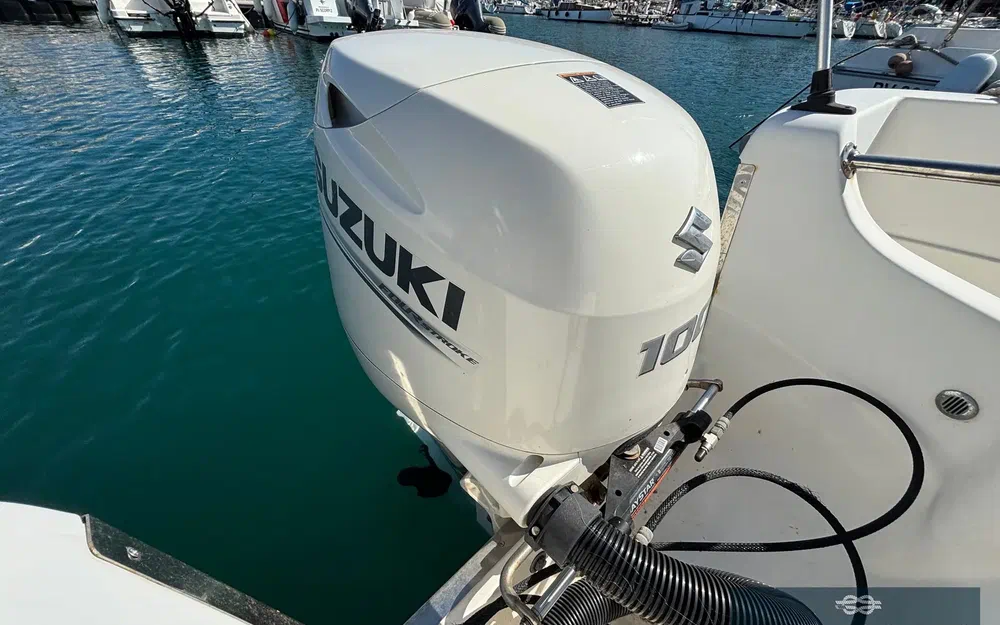 slider 18 Aquabat Aquafish 550