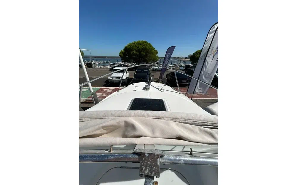 slider 6 Boston Whaler 21 Conquest