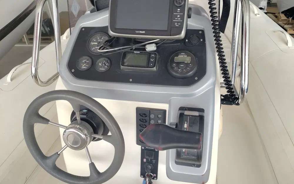 slider 12 BWA Sport 22 GT
