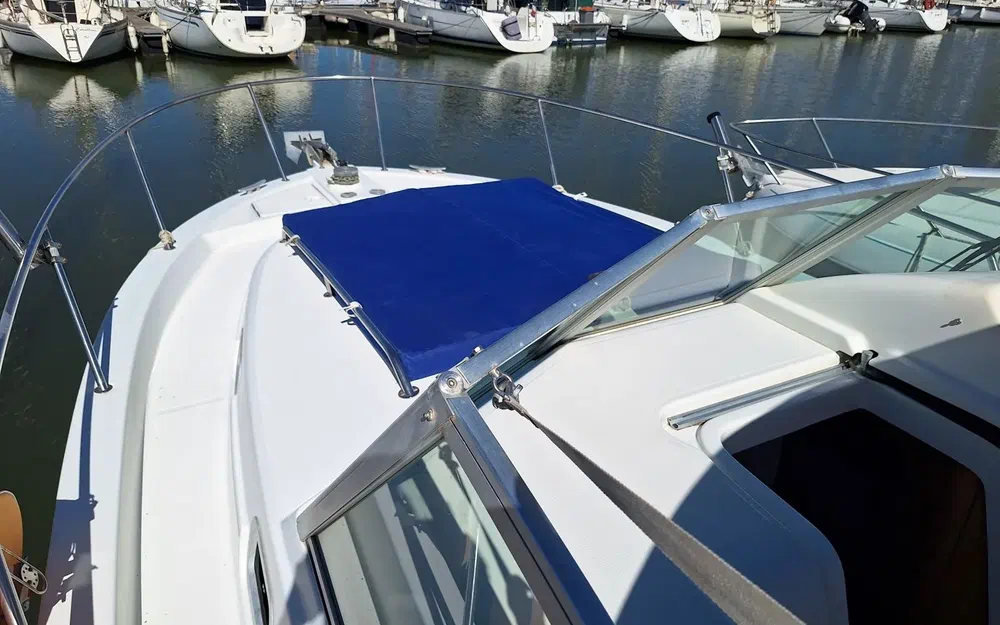 slider 12 Beneteau Ombrine 800