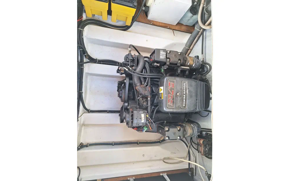 slider 18 Beneteau Ombrine 800