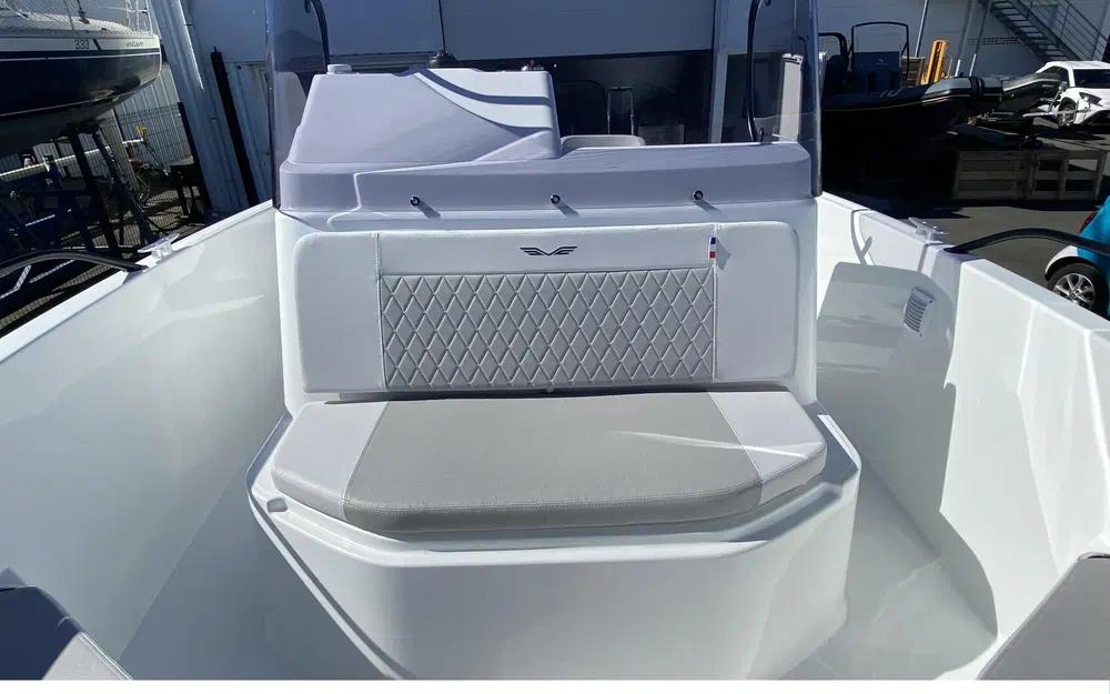 slider 7 Beneteau Flyer 7 SPACEdeck