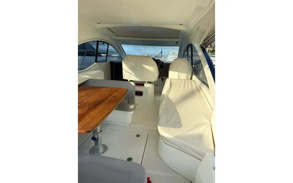slider 15 Beneteau Grand Turismo GT 38