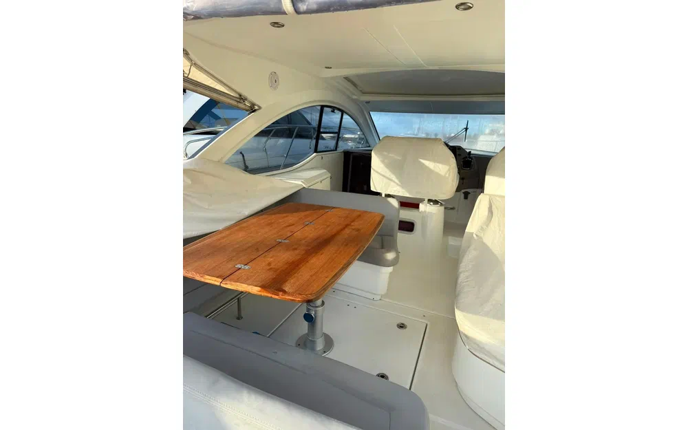 slider 24 Beneteau Grand Turismo GT 38