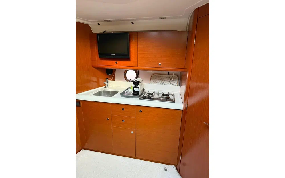 slider 25 Beneteau Grand Turismo GT 38