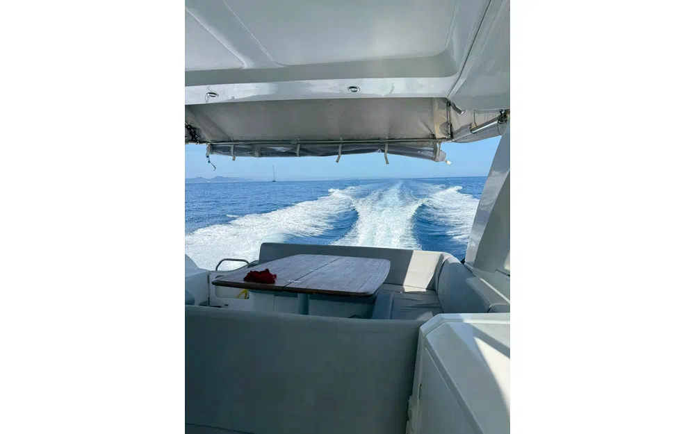 slider 26 Beneteau Grand Turismo GT 38
