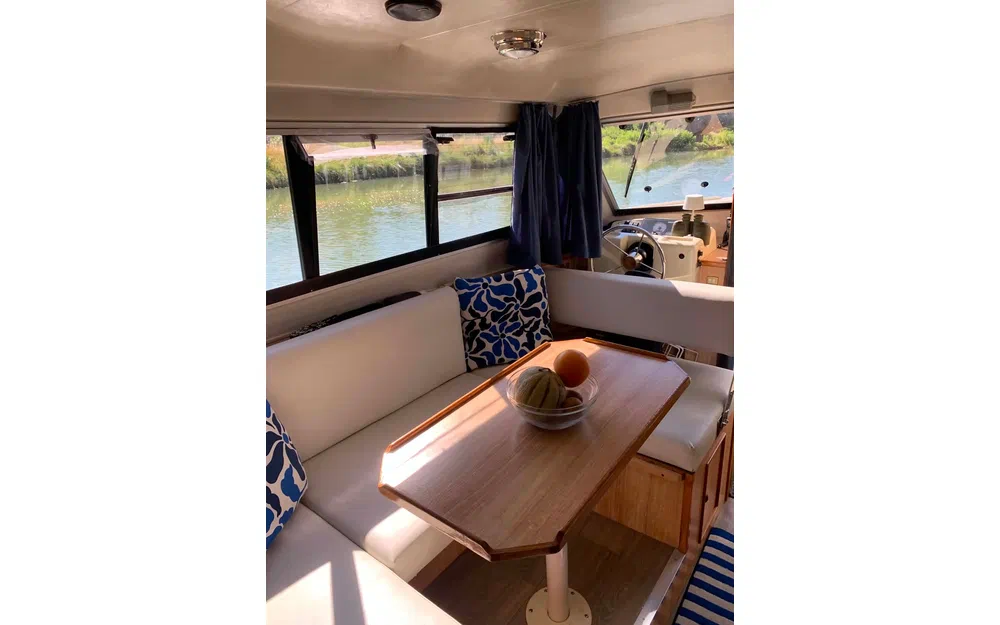 slider 30 Le Boat Cirrus
