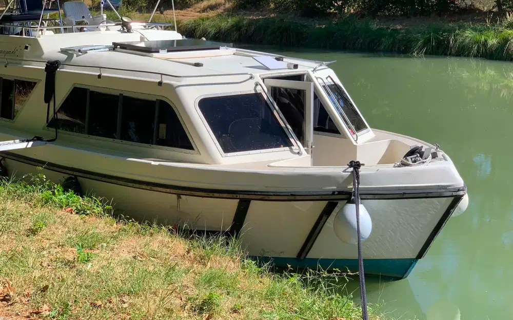 slider 31 Le Boat Cirrus