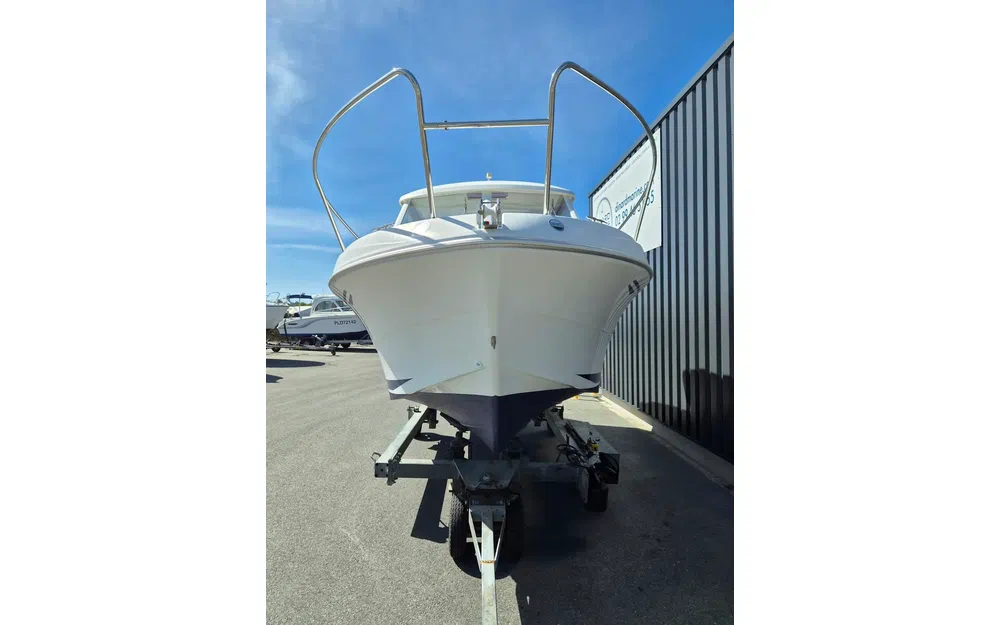 slider 10 Beneteau Antares 580 HB