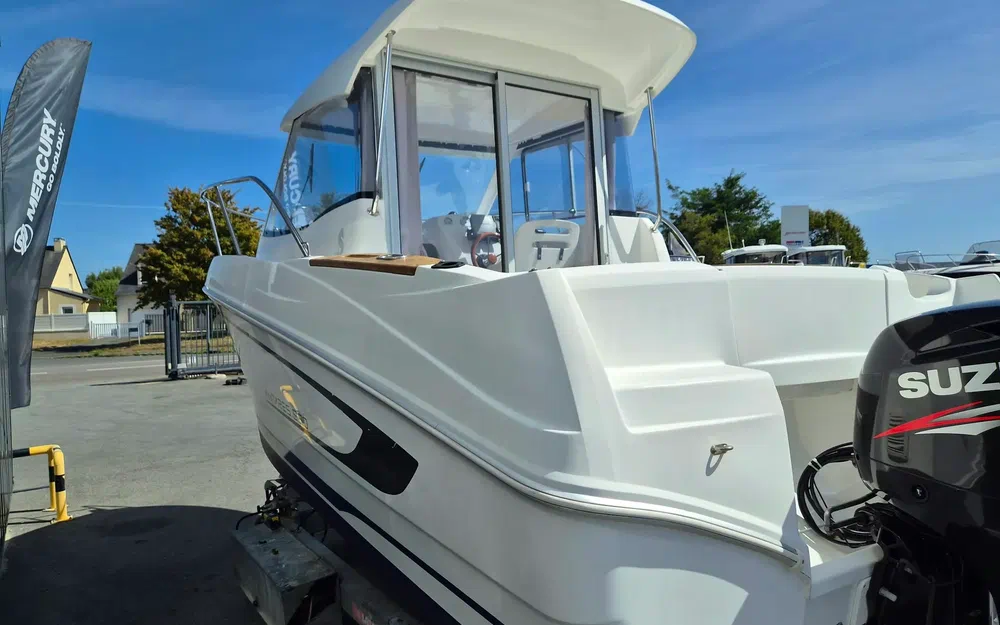 slider 20 Beneteau Antares 580 HB