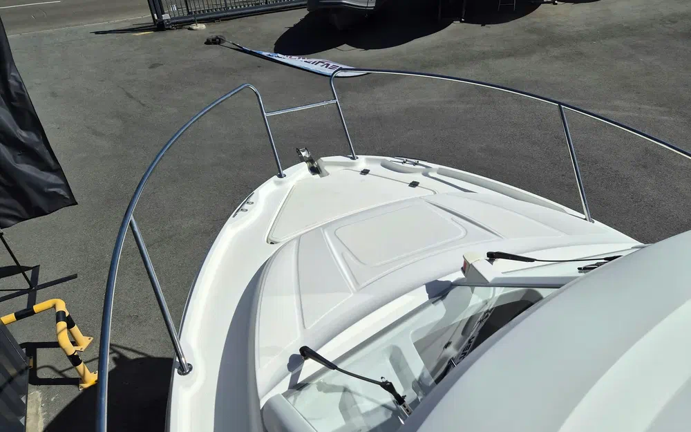 slider 7 Beneteau Antares 580 HB
