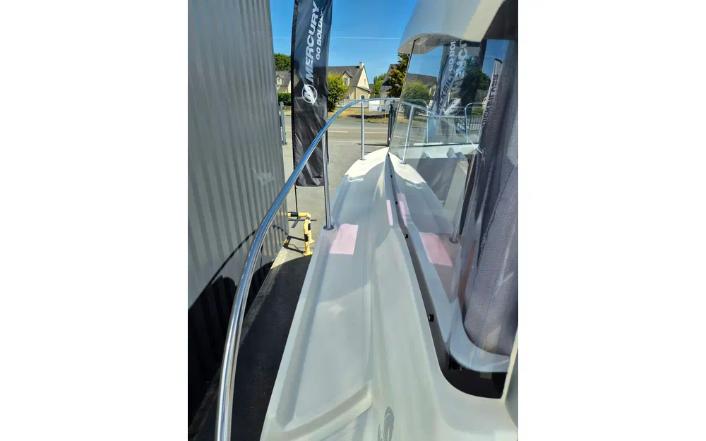 slider 8 Beneteau Antares 580 HB
