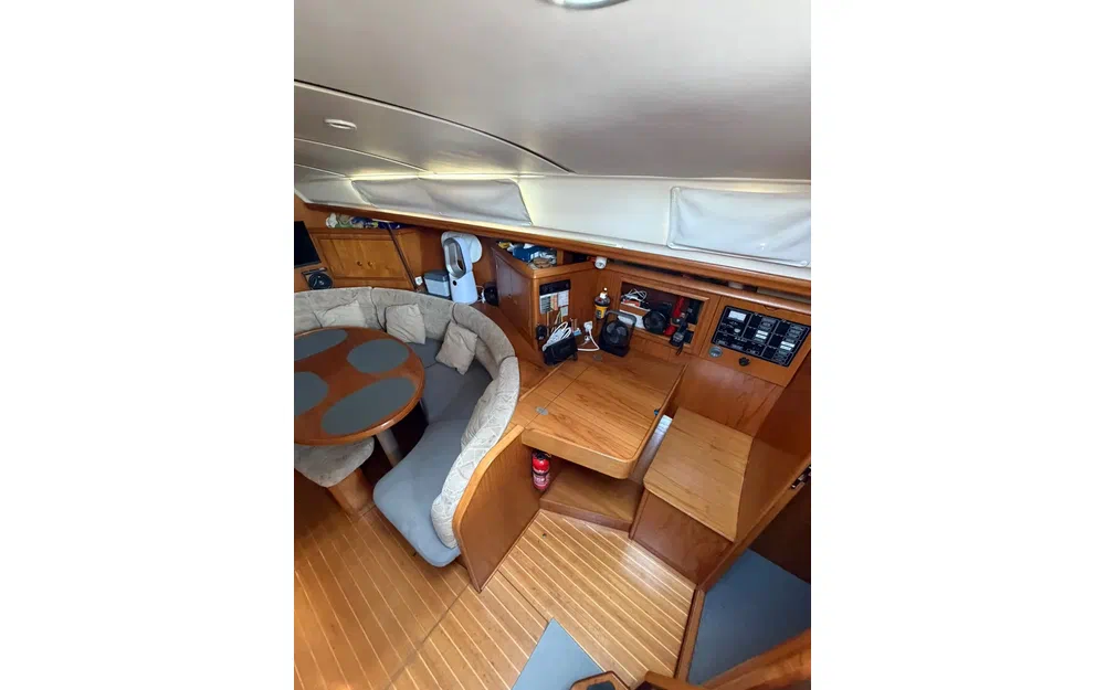 slider 11 Jeanneau Sun Odyssey 34.2