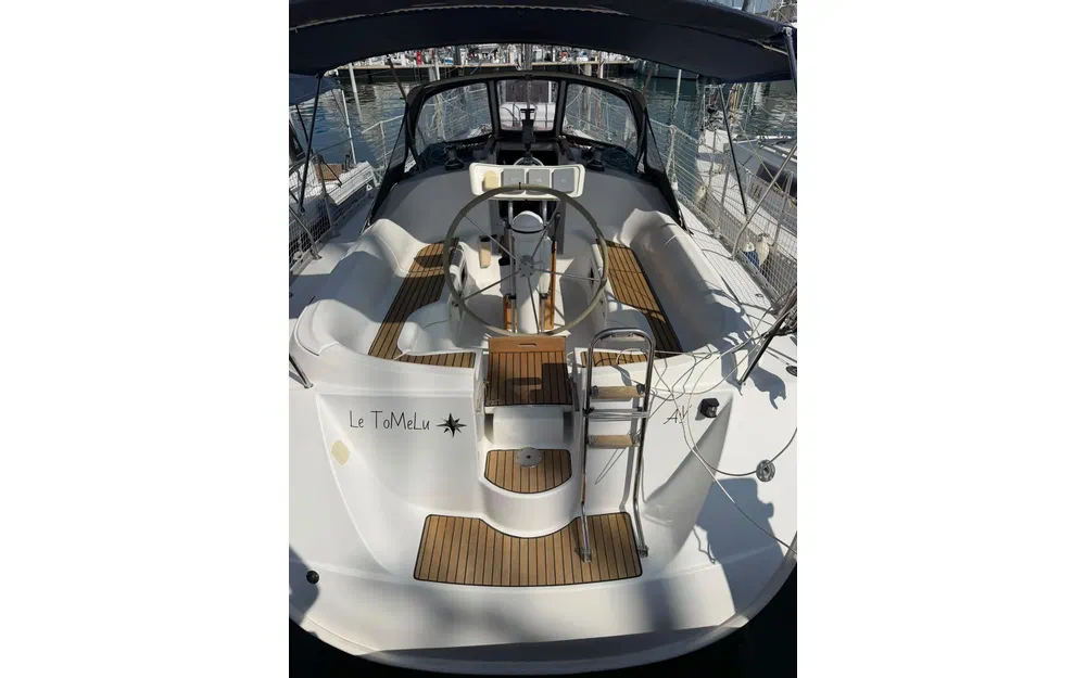 slider 8 Jeanneau Sun Odyssey 34.2