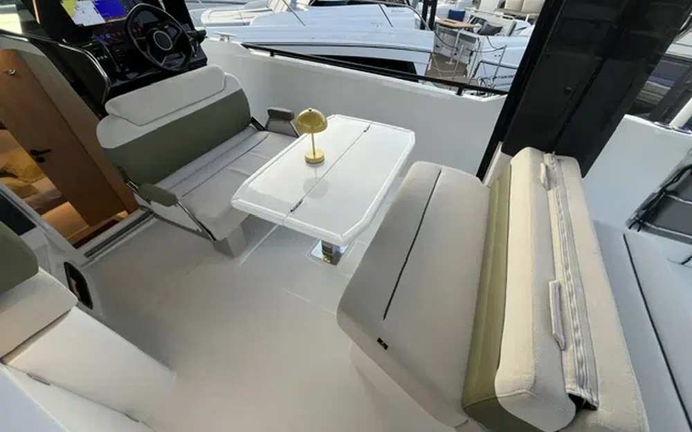 slider 11 Jeanneau EX 34 HARDTOP
