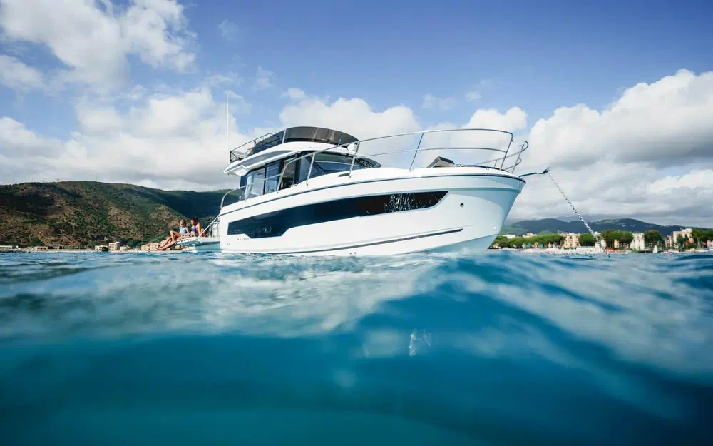 slider 7 Jeanneau Merry Fisher 1095