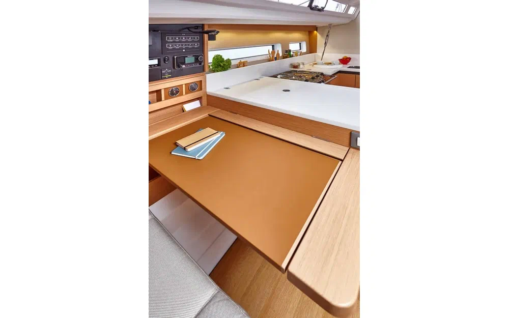 slider 11 Jeanneau Sun Odyssey 440