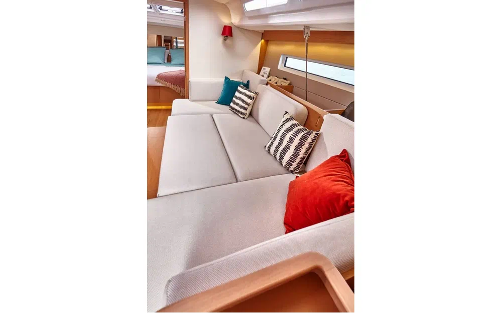 slider 12 Jeanneau Sun Odyssey 440