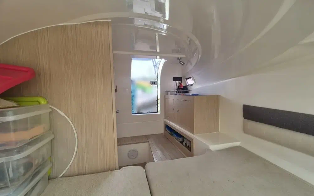 slider 9 Nuova Jolly Prince 35 Sport Cabin