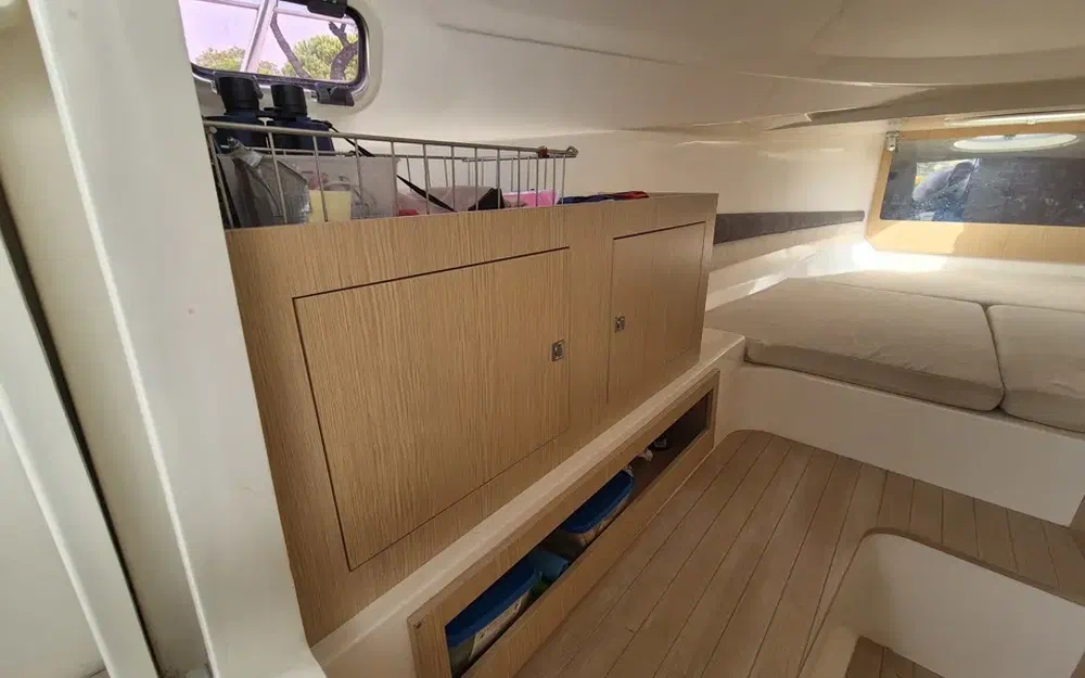 slider 19 Nuova Jolly Prince 35 Sport Cabin