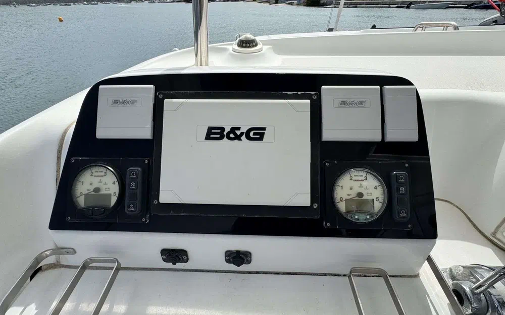 slider 11 Lagoon 42