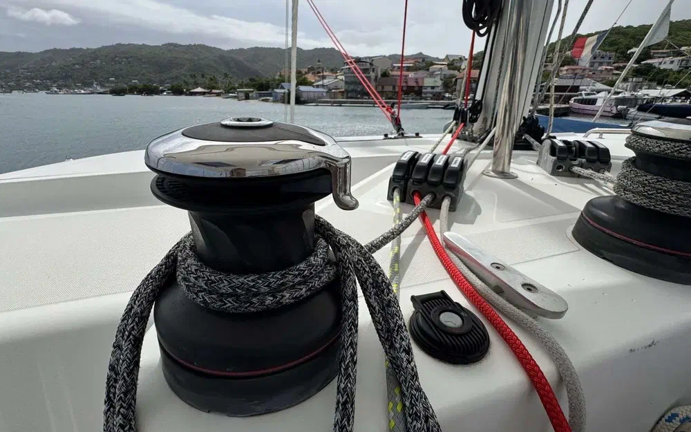 slider 13 Lagoon 42