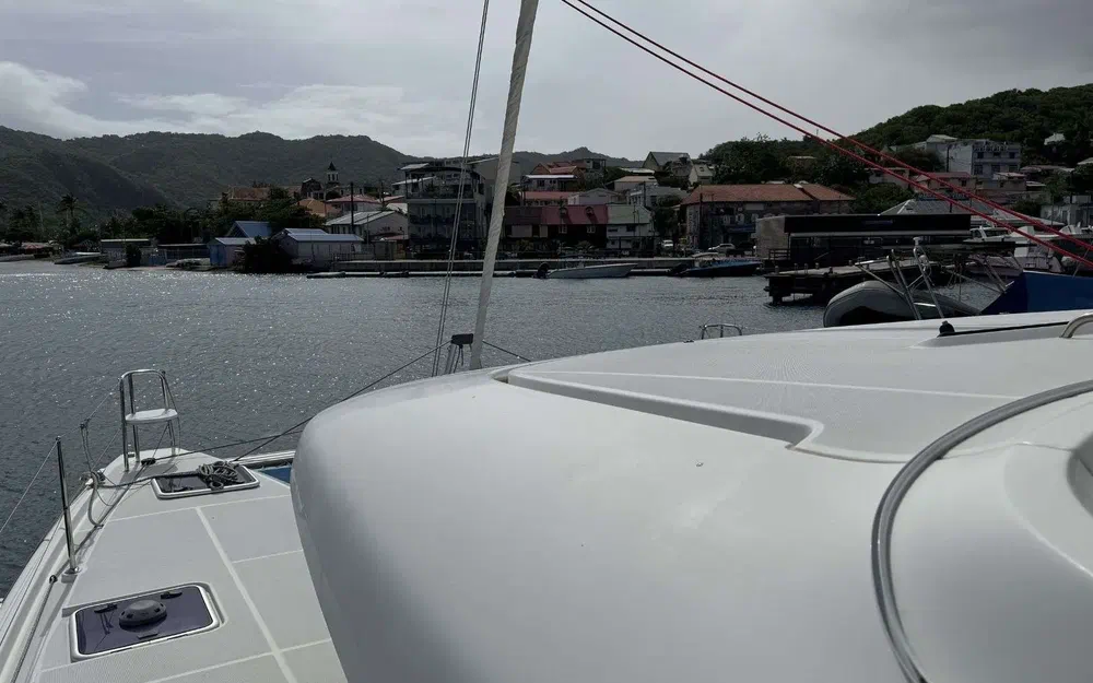 slider 18 Lagoon 42