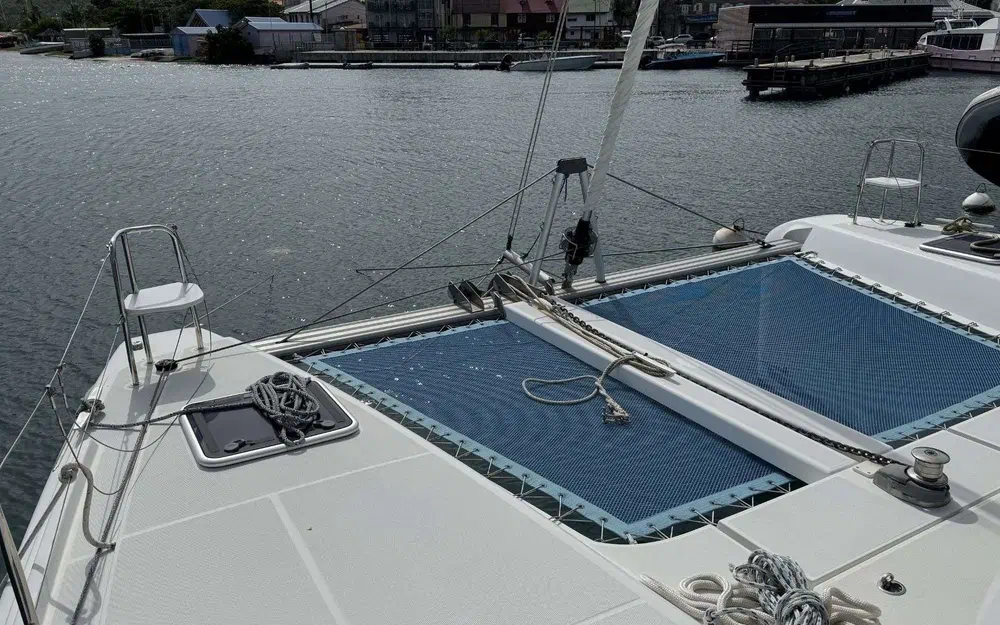 slider 19 Lagoon 42