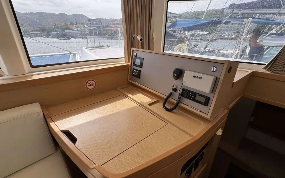 slider 29 Lagoon 42
