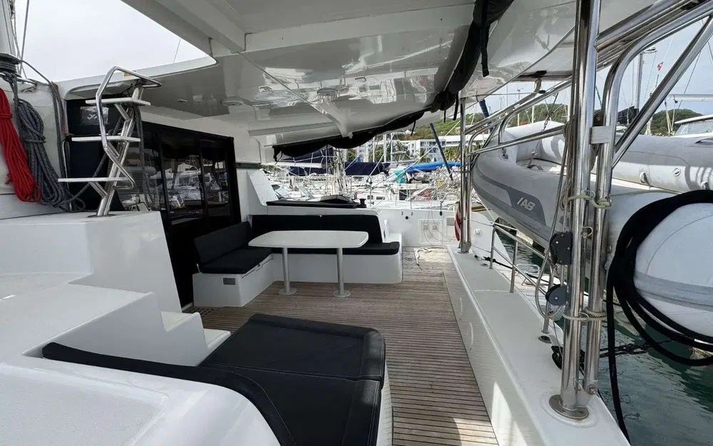slider 5 Lagoon 42