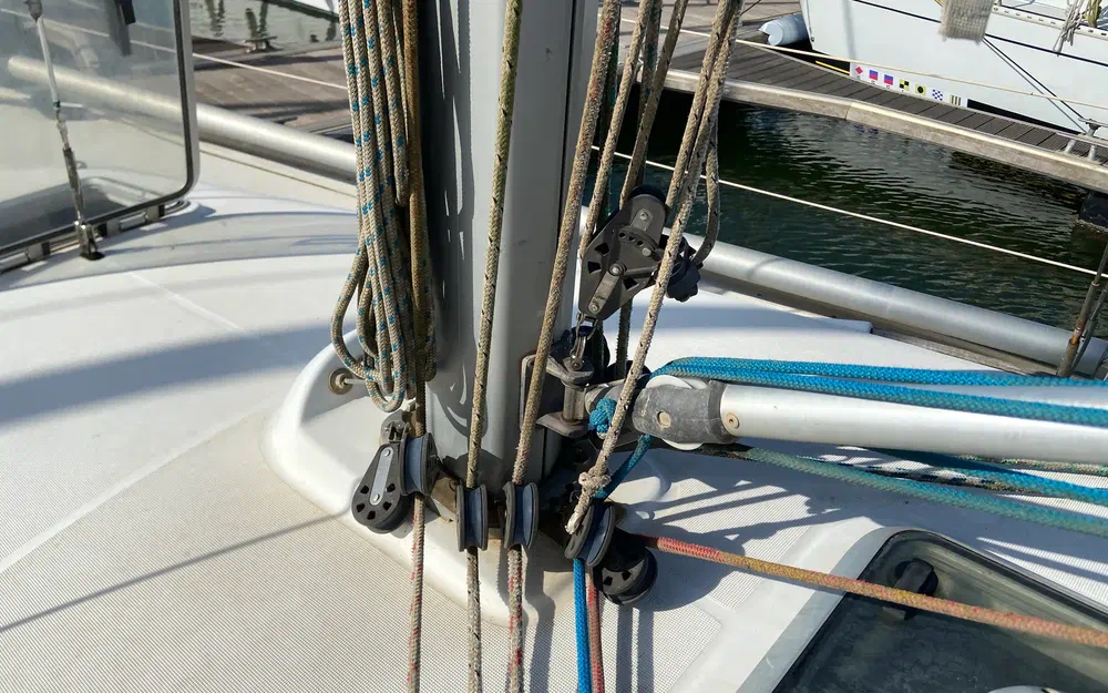 slider 18 Jeanneau Sun Odyssey 35