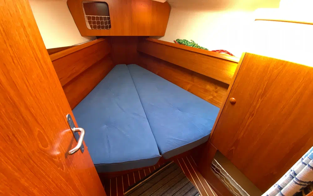 slider 6 Jeanneau Sun Odyssey 35