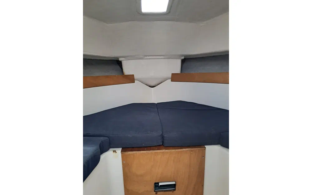 slider 12 Beneteau Calanque 550